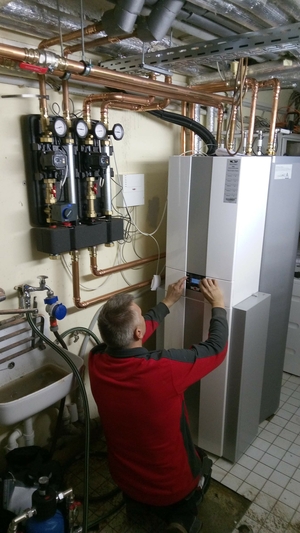 Montage und Installation Wärmepumpen…